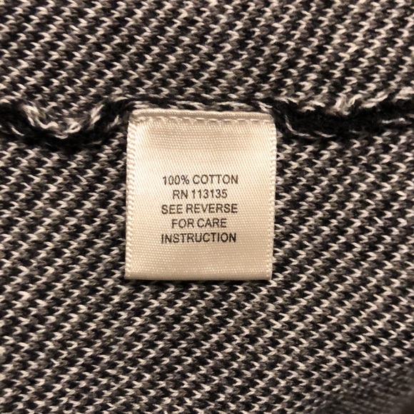 Jillian Nicole Wrap/Poncho - Picture 6 of 7